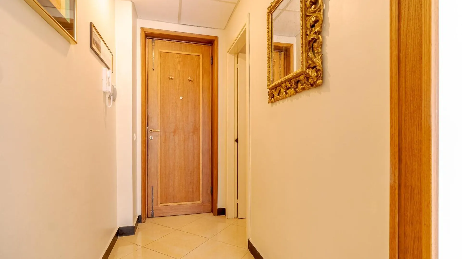 A Casa Di Enea Apartment Genoa Italy